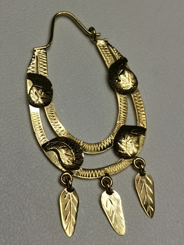 Luxusní zlaté naušnice ze žlutého zlata