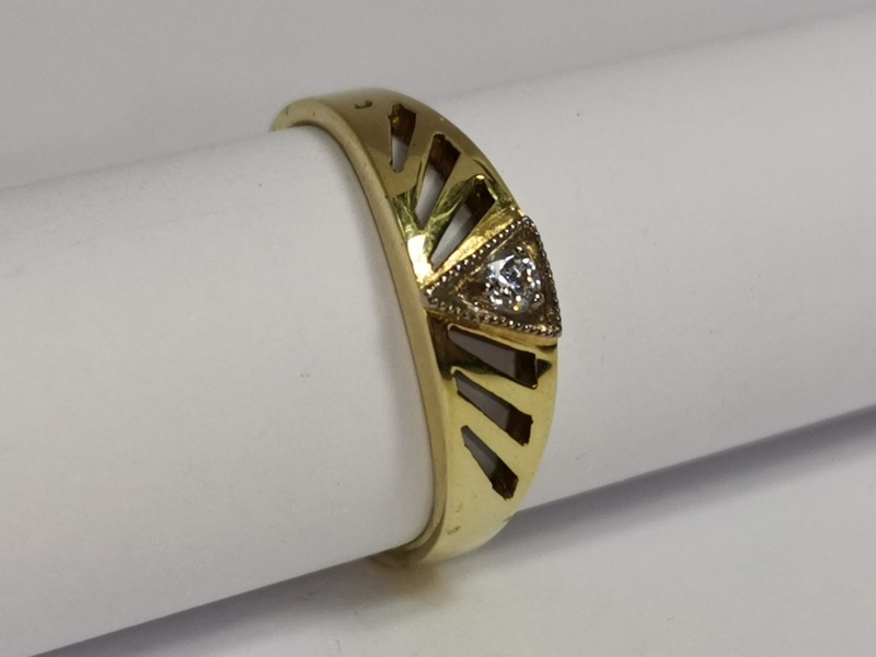 Zlatý dámský prsten se zirkonem 