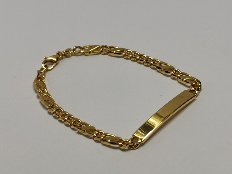 Zlacený náramek Altesse s destičkou