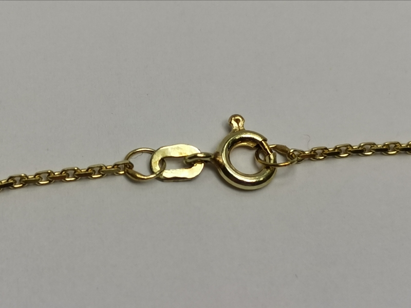 Zlatý řetízek anker