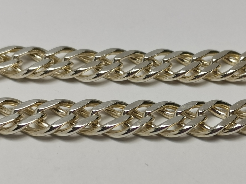 Silný stříbrný řetízek - rombo