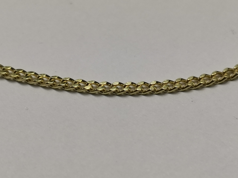 Zlatý řetízek pacer