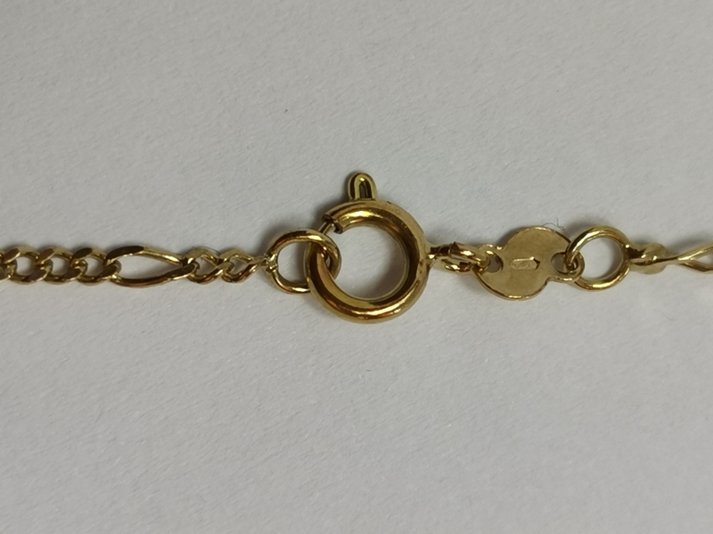 Zlatý řetízek figaro