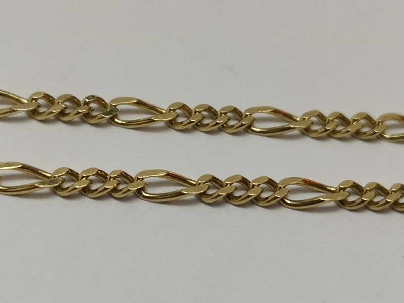 Zlatý řetízek figaro