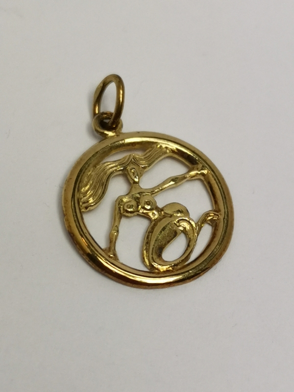 Zlaté znamení panna