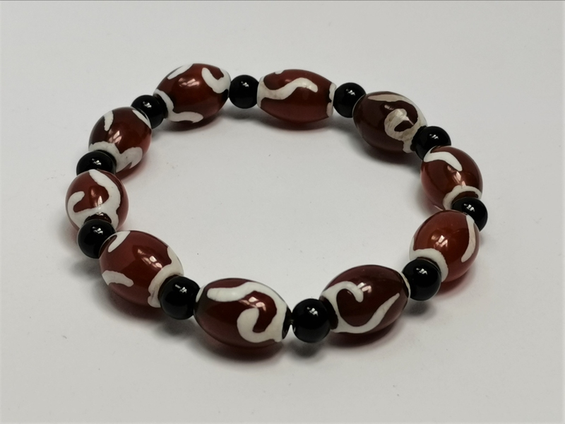 Náramek tibetský achát, Dzi štěstí 