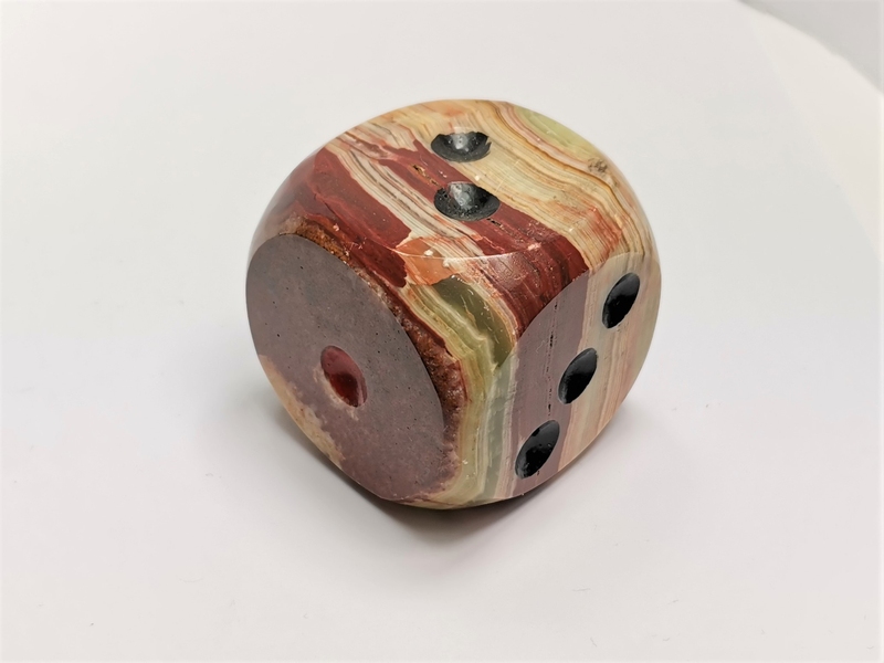 Kamenná ozdobná hrací kostka, jaspis