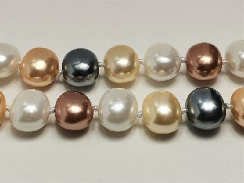 Perlový náhrdelník