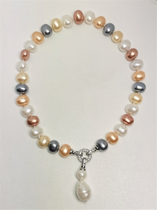 Perlový náhrdelník