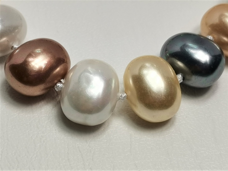 Perlový náhrdelník