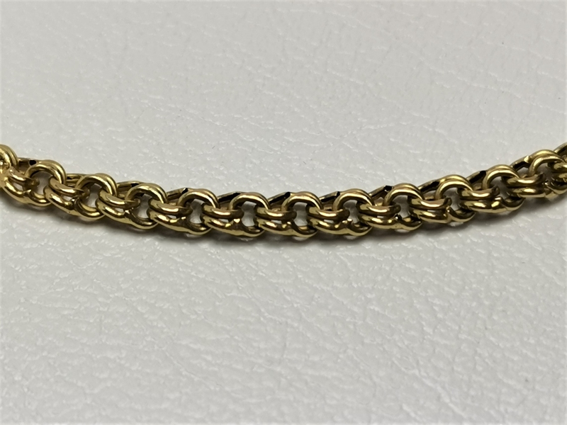 Zlatý řetízek ozdobný