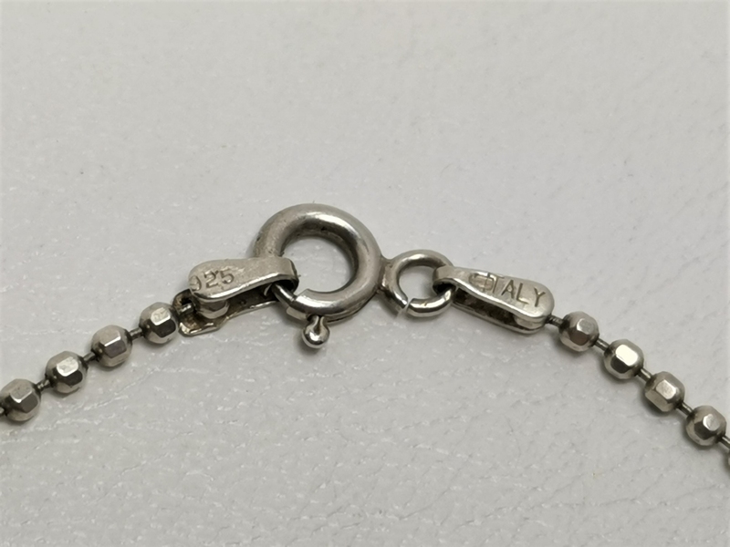 Dámský stříbrný náramek kuličkový