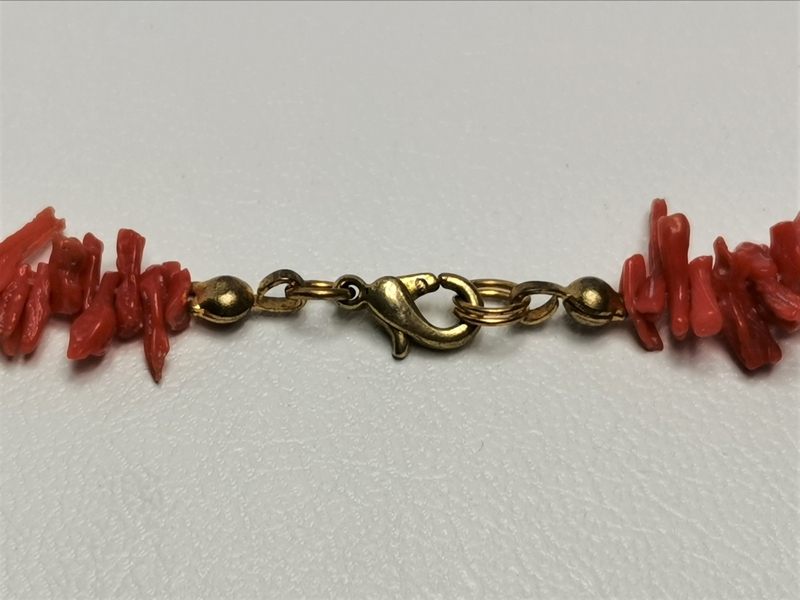 Náhrdelník z korálu