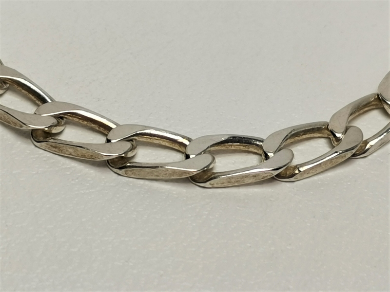 Stříbrný náramek dámský pancer