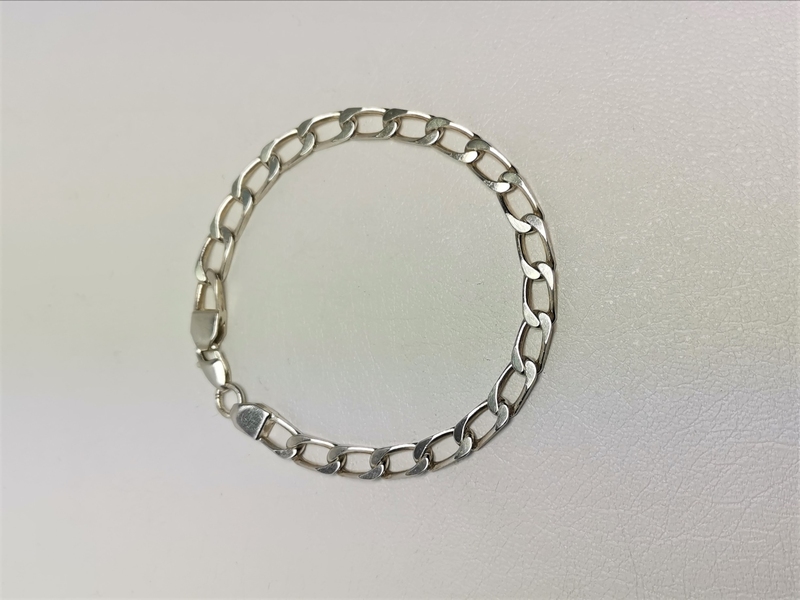 Stříbrný náramek dámský pancer