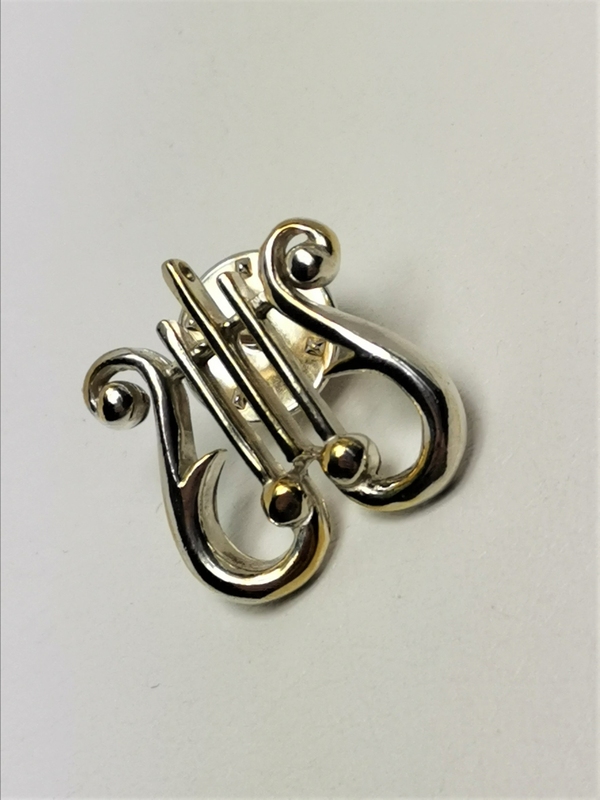 Stříbrná brož "harfa"