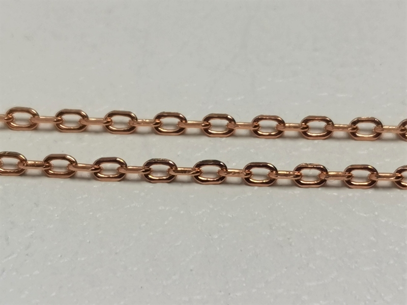 Stříbrný náhrdelník červeně zlacený