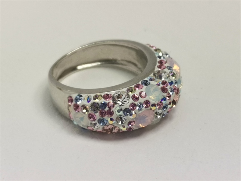 Stříbrný prsten s krystaly Swarovski růžový 35031.3