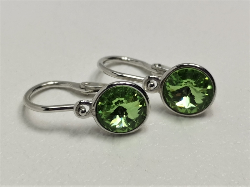 Stříbrné naušnice dětské s velkým světle zeleným Swarovski krystalem