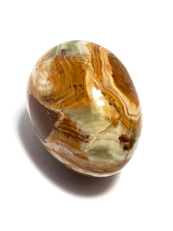 Opracovaný kámen do tvaru vejce, jaspis