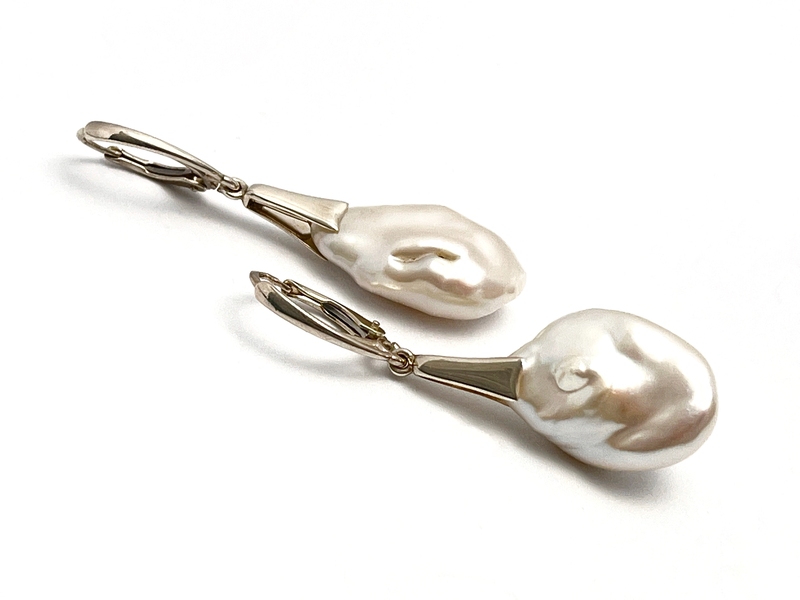 Exkluzívní stříbrná souprava s perletí