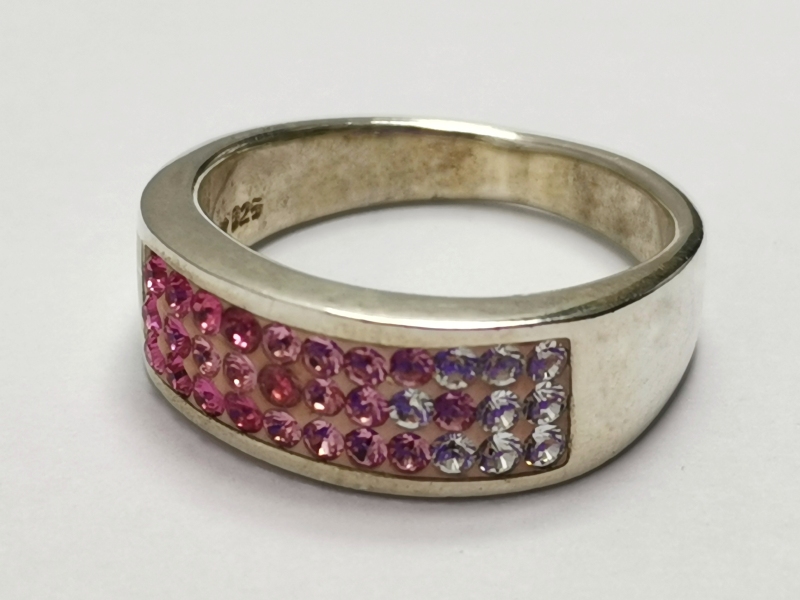 Stříbrný prsten s krystaly Swarovski růžový 