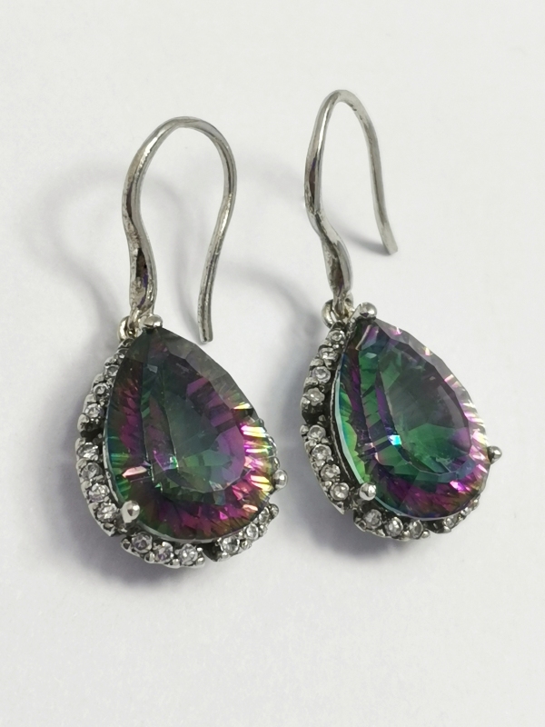 Stříbrné visací naušnice s velkým fialovým Swarovski krystalem