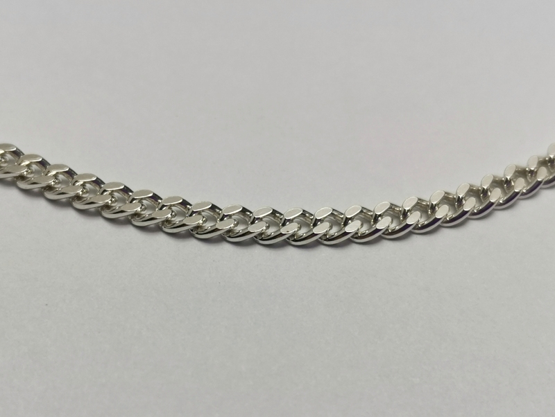 Stříbrný řetízek dlouhý - pancer