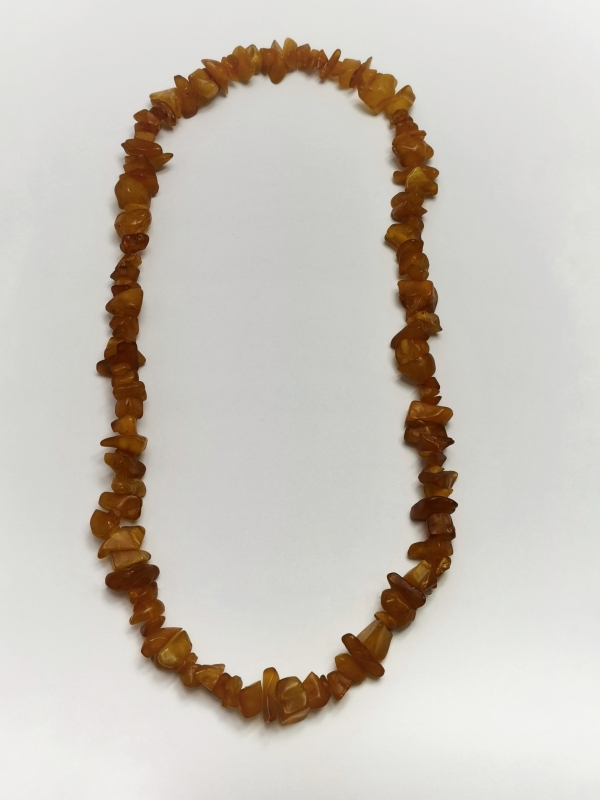 Náhrdelník z jantaru medové barvy