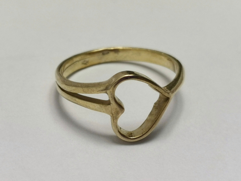 Stříbrný dámský prsten, pozlacený - autorský šperk Jiřího Moravce