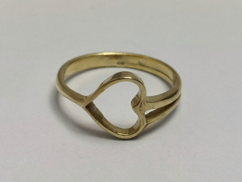 Stříbrný dámský prsten, pozlacený - autorský šperk Jiřího Moravce