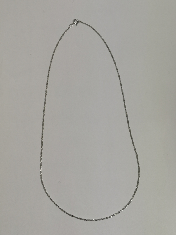 Zlatý řetízek z bílého zlata lambáda