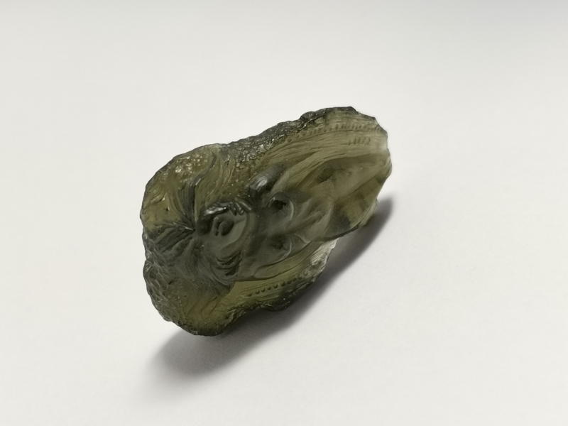 Vltavín glyptika panna