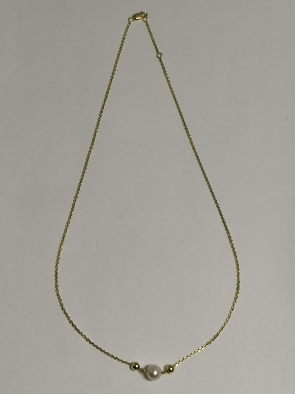 Zlatý náhrdelník ze žlutého zlata s přírodní perlou