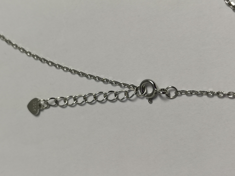 Stříbrný náhrdelník se zirkony - tlukot srdce