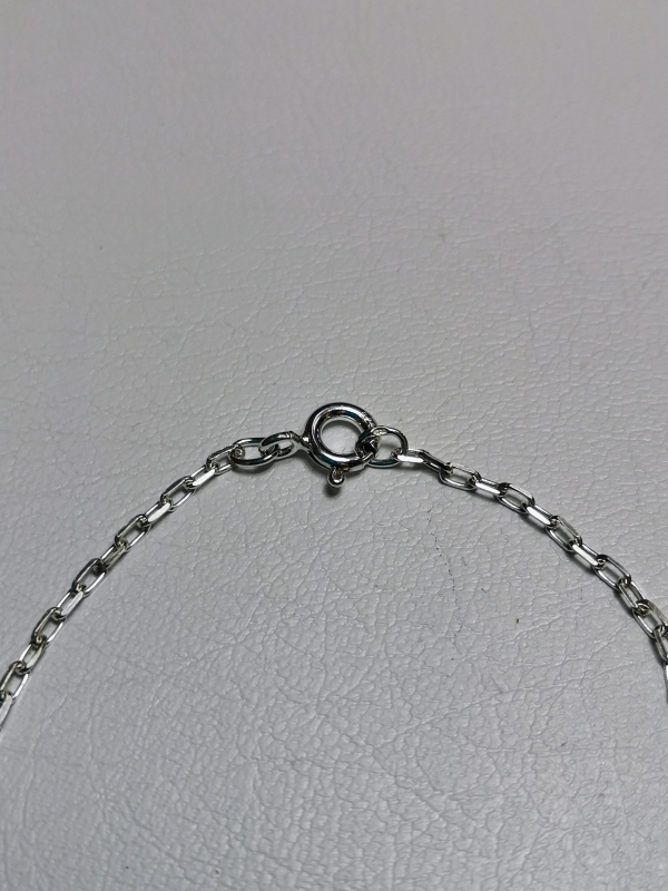 Stříbrný náramek s přírodním vltavínem