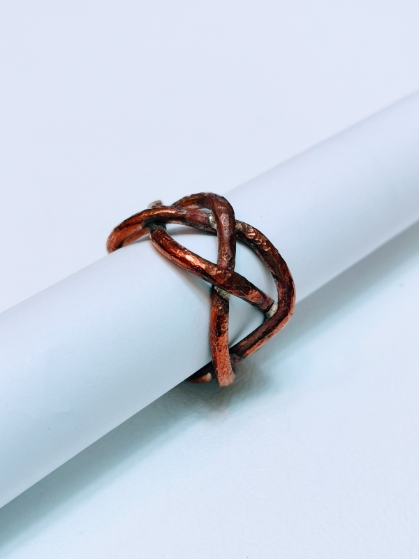 Měděný prsten - autorský šperk Jiřího Moravce