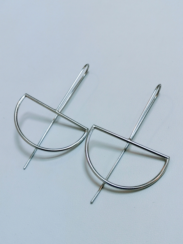 Extravagantní stříbrné naušnice