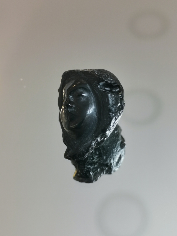 Tektit "thait" glyptika panna