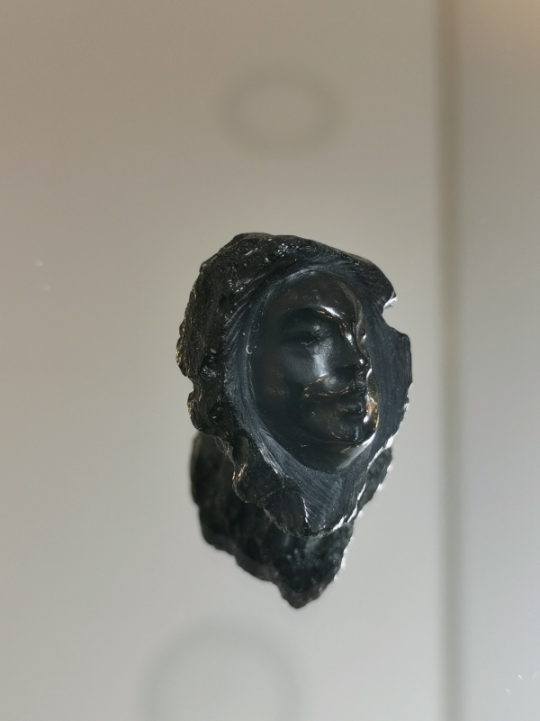 Tektit "thait" glyptika panna