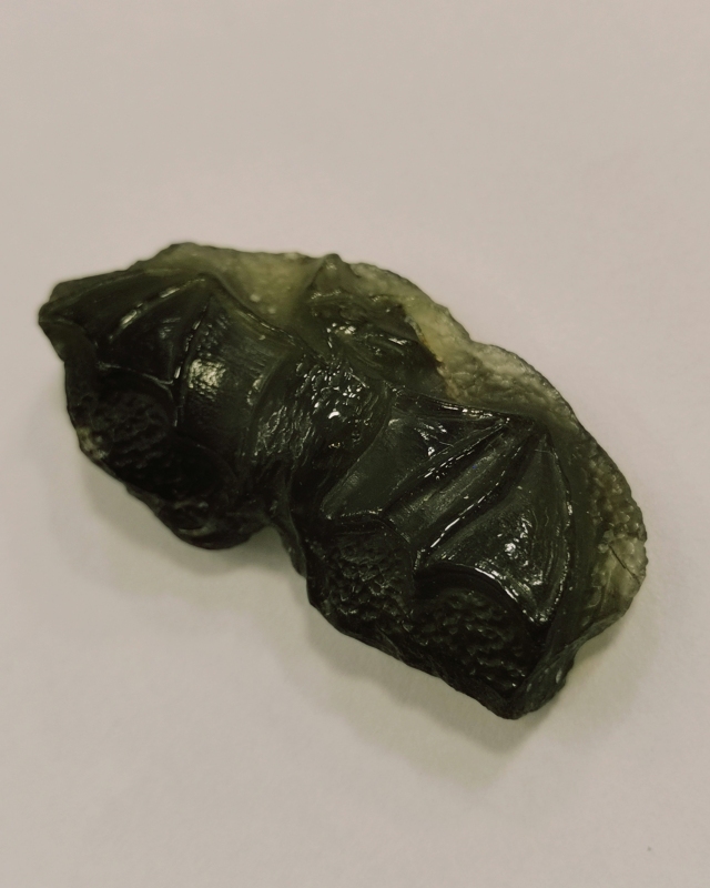 Vltavín glyptika netopýr