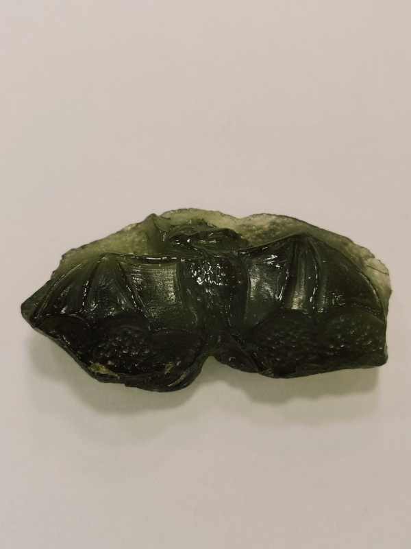 Vltavín glyptika netopýr