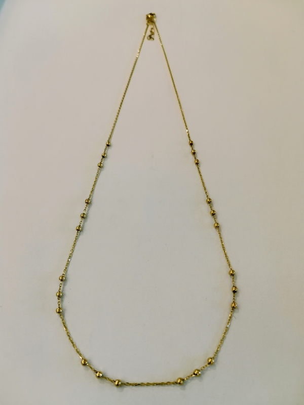 Zlatý náhrdelník s kuličkami