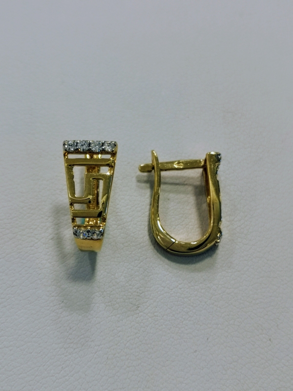 Zlaté naušnice s řeckým vzorem a malými zirkony