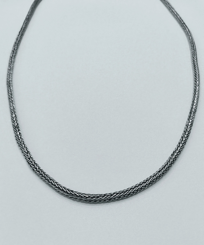 Stříbrný řetízek pletený