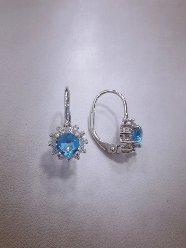 Stříbrné naušnice s modrým a bílými kamínky, rhodiované 
