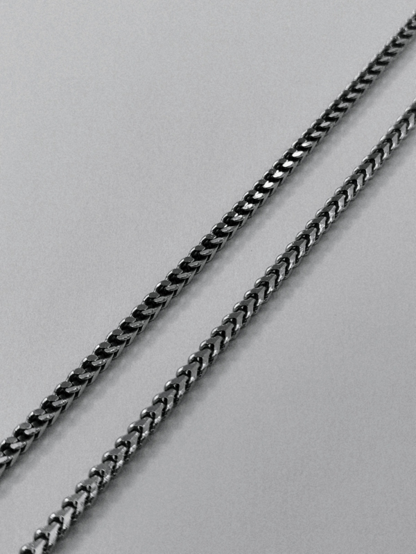 Stříbrný řetízek ozdobný