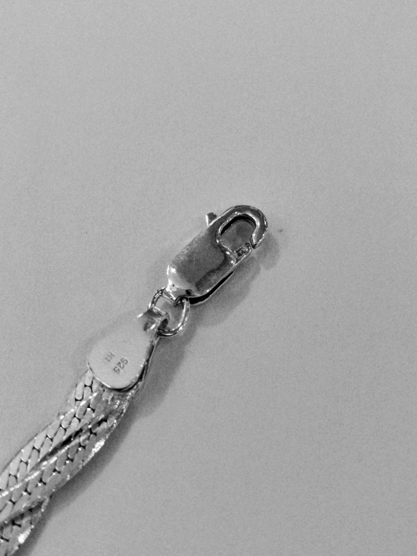 Stříbrný náramek pletený