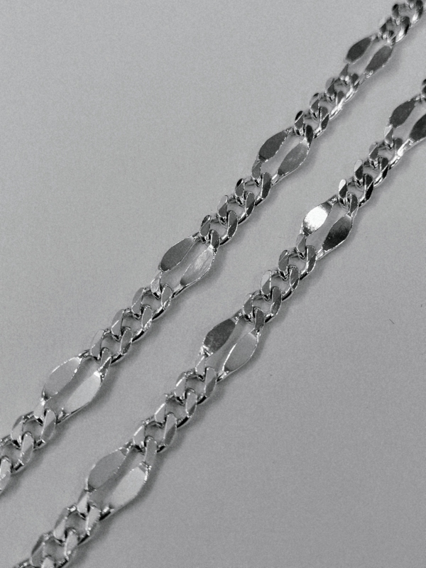 Stříbrný řetízek - figaro