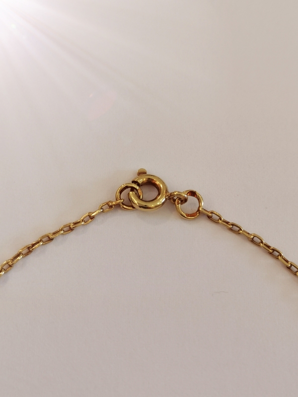 Zlatý řetízek anker